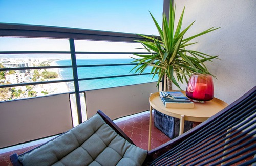 Carihuela Apartment | Beachfront 1 bedroom apartment with amazing views.