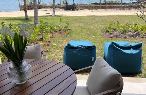 Grand Gaube Apartment | Beachfront 2-bedroom apartment in marvelous Grand Gaube