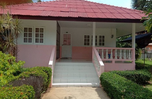 Sam Roi Yot Villa | Beachfront 2 bedroom villa