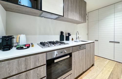 Werribee South Apartment | Beachfront 2B APT at Quay Boulevard Free Parking