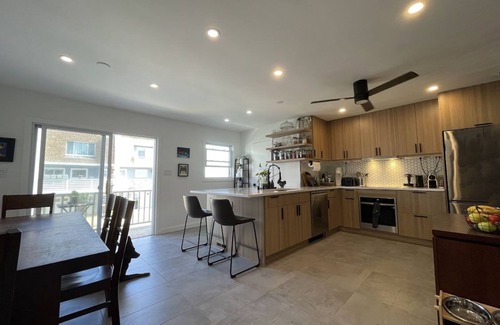 Sea Bright House | Beachfront 2br/2.5bath, 3 Balconies w/Ocean views, Private patio, kids/pets ok!