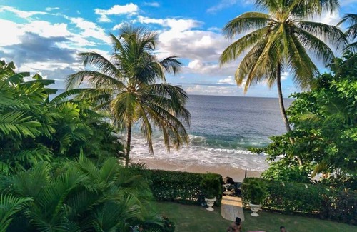 Black Rock Apartment | Beachfront 2BR Family Apartment Courland Bay, Saltwater Pool & Panoramic Viewsn