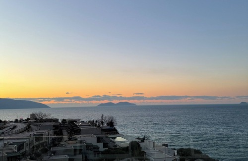Jala Apartment | Beachfront 3-Bedroom Apartment in Vlora with Free Parking, Wi-Fi, and Sea Views!