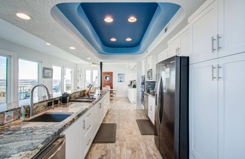 Indian Beach House | Beachfront 4BR/4.5BA Luxury Getaway!