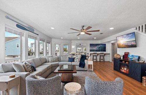 Pointe San Luis House | Beachfront | 5 bedroom | Hot Tub | Fenced Yard