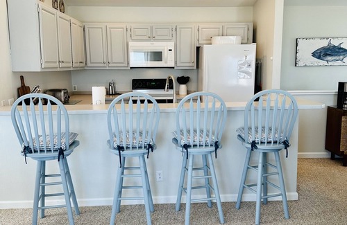 Rodanthe House | Beachfront 5-bedroom vacation home steps to the beach with hot tub!