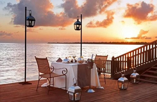 Pemba House | Beachfront Accommodations! Luxurious Room w/Balcony, 4 Pools and Free Parking!