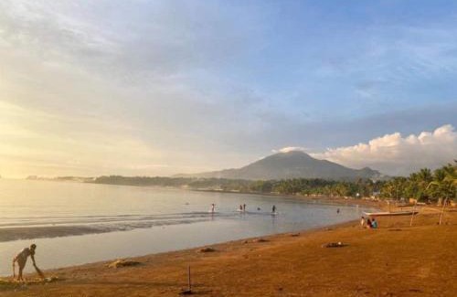 Naval House | Beachfront Agpangi