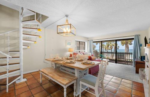 Belleair Beach House | Beachfront Aldea 6