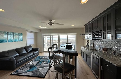 Dennisville Condo | Beachfront AND Bay Views from this 5 Bedroom Sea Isle City Home