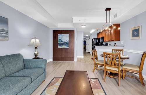 Myrtle Beach House | Beachfront Anderson Condos by Hosteeva