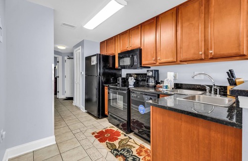 Myrtle Beach House | Beachfront Anderson Condos by Hosteeva