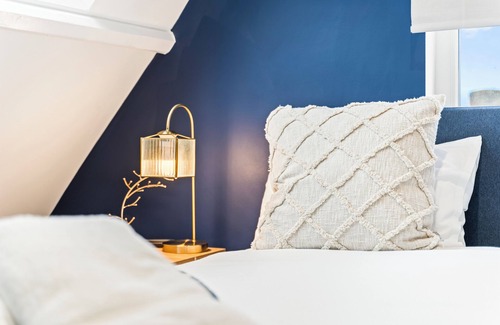 Redcar Hotel | Beachfront Aparthotel, Seaview Penthouse with free parking and WI-FI #10