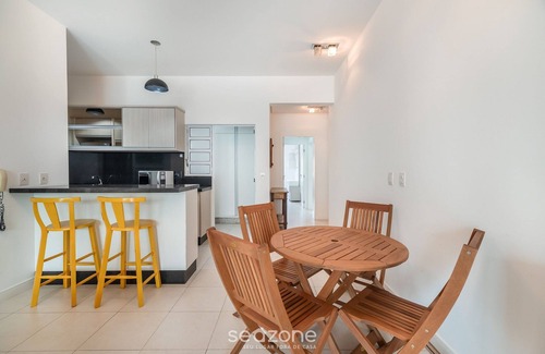 Santinho Apartment | Beachfront Apartment w/View Beach Santinho Asr204