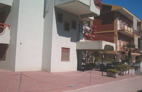 Igea Marina Apartment | Beachfront apartment