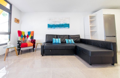 Patalavaca House | Beachfront Apartment in Mogán with Ocean Views