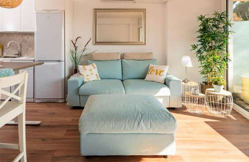 Palamos Apartment | Beachfront Apartment with Terrace in Palamós