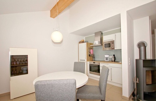 Gohren Apartment | Beachfront apartment with balcony, use of swimming pool and sauna - Rex Rugia apartment 14-6 -