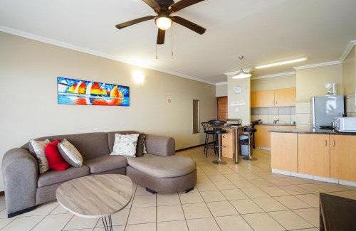 Kingsborough Apartment | Beachfront Apartments @ Amanzimtoti