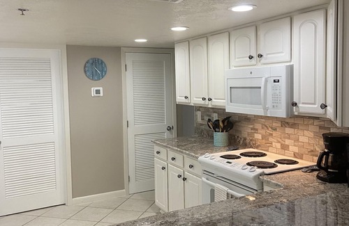 Fort Walton Beach Condo | BEACHFRONT BEAUTY. AMAZING GULF VIEWS! OVERSIZED PATIO WITH DIRECT BEACH ACCESS.