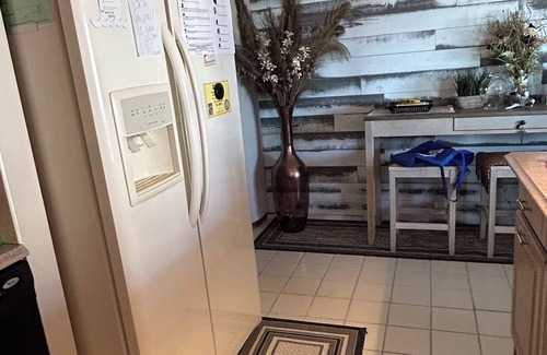 North Wildwood Condo | BEACHFRONT BEAUTY CONDO Sleeps 6, 2 BR, 2 Ba, 2 Private balconies, heated pool