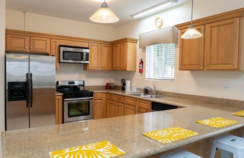 Eastern Road House | Beachfront Bliss the ultimate getaway