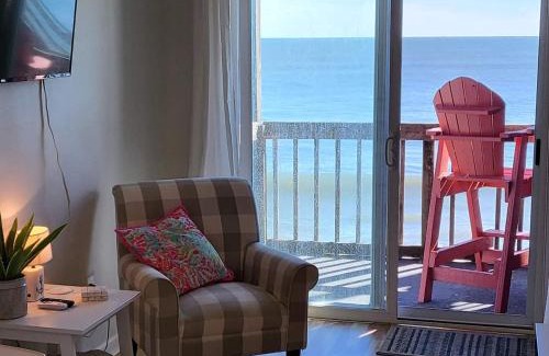 Sneads Ferry House | Beachfront Bungalow 124