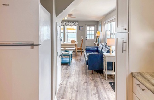 Salisbury Beach House | Beachfront Bungalow - Fire Pit - Private Balcony