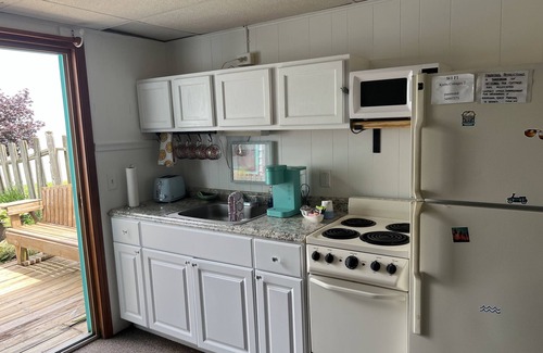 Port Austin House | Beachfront Bungalow Retreat on Lake Huron! #7