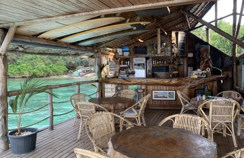 Mbambanga Island House | beachfront bungalows