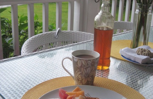Big Creek Apartment | Beachfront Casita on 3 Acres, Breakfast & Housekeeping Included!