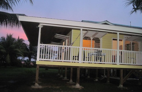 Big Creek Apartment | Beachfront Casita on 3 Acres, Breakfast & Housekeeping Included!