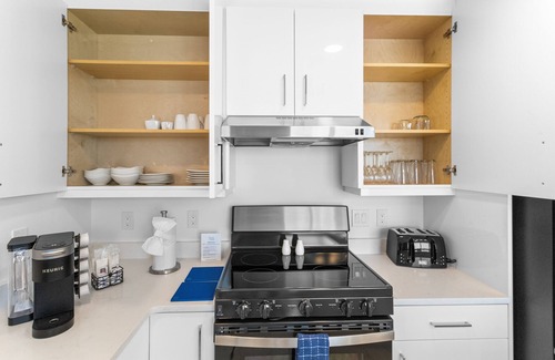 Treasure Island Condo | Beachfront Condo Resort in Paradise - ADA