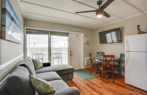 Wildwood Crest Apartment | Beachfront Condo in Wildwood Crest with Pool Access!