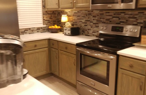 Holmes Beach Condo | BEACHFRONT condo, sleeps 6, updated, stocked with everything, popular location