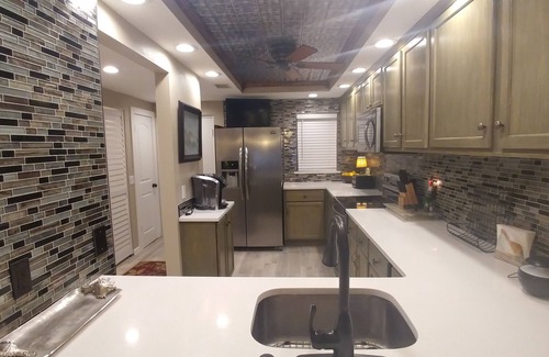 Holmes Beach Condo | BEACHFRONT condo, sleeps 6, updated, stocked with everything, popular location