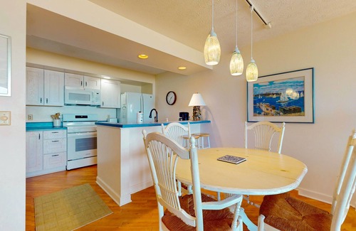 Glen Arbor Condo | Beachfront condo with lake views, washer/dryer & fireplace