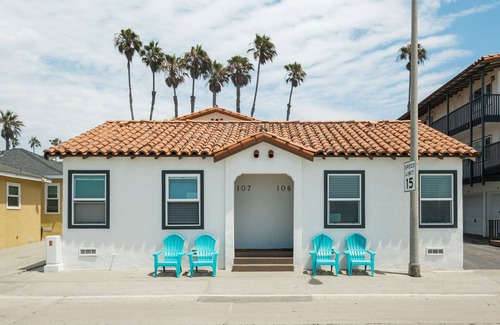Townsite Cottage | Beachfront Cottage 107