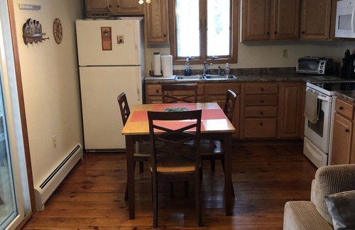 Lochmere Condo | BEACHFRONT COTTAGE on LAKE WINNISQUAM