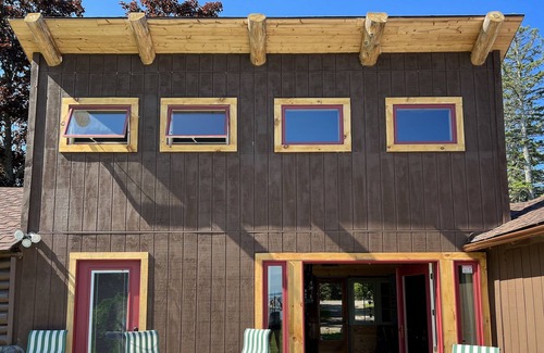 Cheboygan House | Beachfront Cottage on Lake Huron, views of Mackinaw Bridge, Sandy Beach!