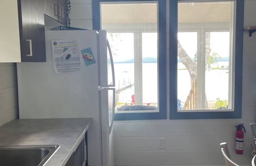Killaloe Cottage | Beachfront Cottage Perfect for Family Getaways w/beach firepit, dock.