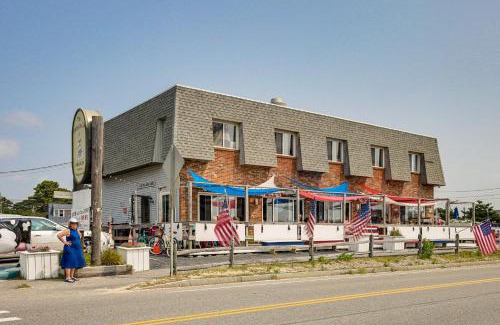 Dennis Port Apartment | Beachfront Dennis Condo with Patio, Dogs Welcome