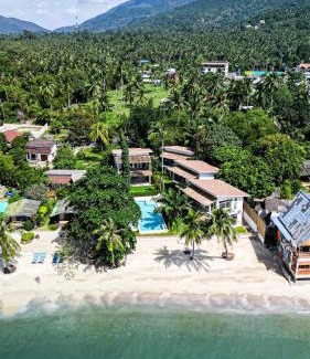 Ko Pha-ngan Villa | Beachfront Dream in Ban Tai