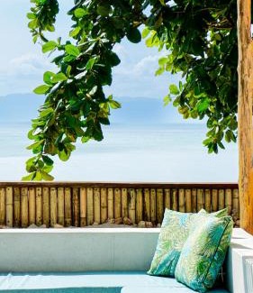 Ko Pha-ngan Villa | Beachfront Dream in Ban Tai
