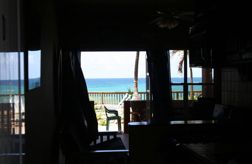 Puntas House | BEACHFRONT Estate-2bdrm APTS, Center of Sandy Beach, Weddings, Reunions, Groups