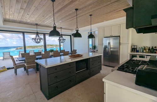 Jimmy Hill House | Beachfront estate home with private 70’ dock and 7500sq ft. of living space