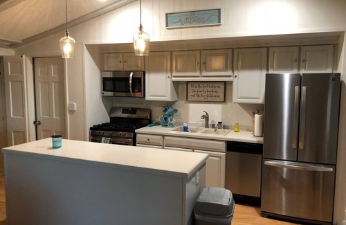 Williamsburg House | Beachfront, Family Friendly, Getaway Home East Bay