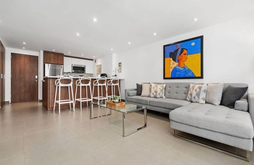 Carolina Apartment | Beachfront Gem Isla Verde Walk 2 Eat W/D