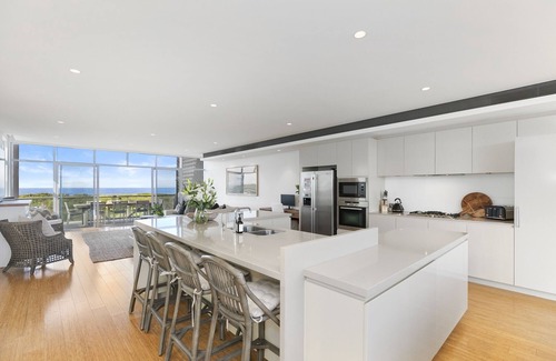 Magenta Shores House | Beachfront Haven - Magenta's ultimate retreat
