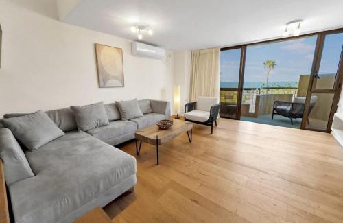 Herzliya Pituach Apartment | Beachfront Heights Duplex